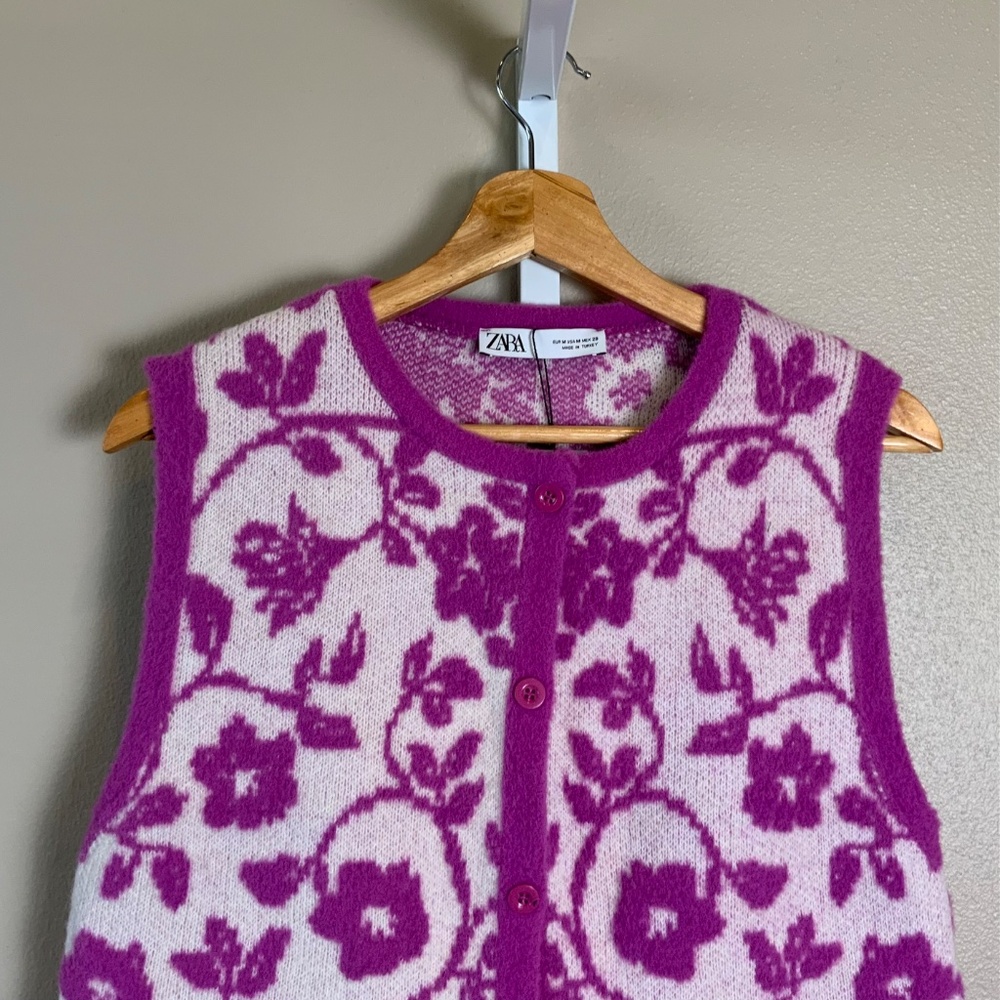 ZARA Floral Jacquard Knit Vest - Picture 8 of 16